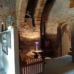Borgo Di Beppe E Gloria *
