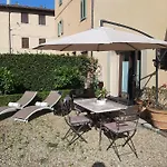 Borgo Di Beppe E Gloria