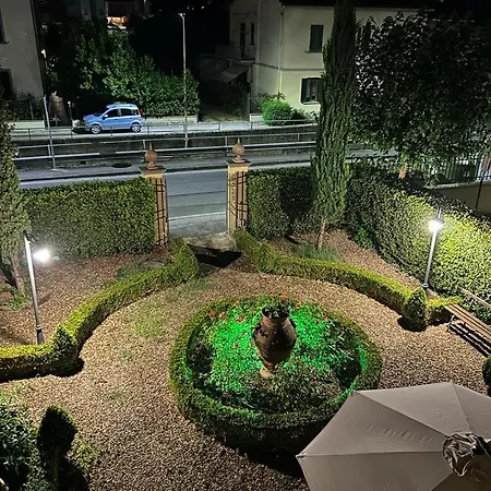 Borgo Di Beppe E Gloria *